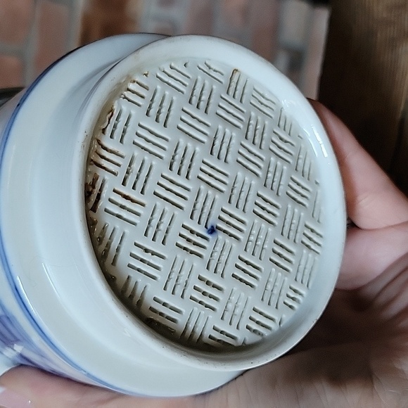 MEISSEN BLUE ONION TEAPOT COFFEE STRAINER - Picture 8 of 8